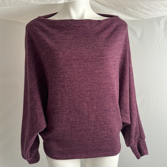 eesome plum purple dolman sleeve top - Picture 1 of 7